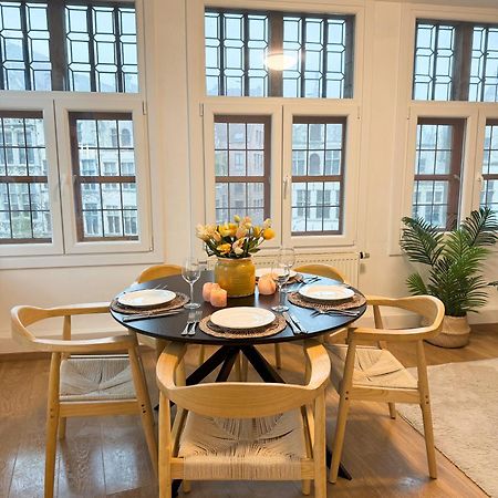 Le Faubourg Suites Anversa Esterno foto