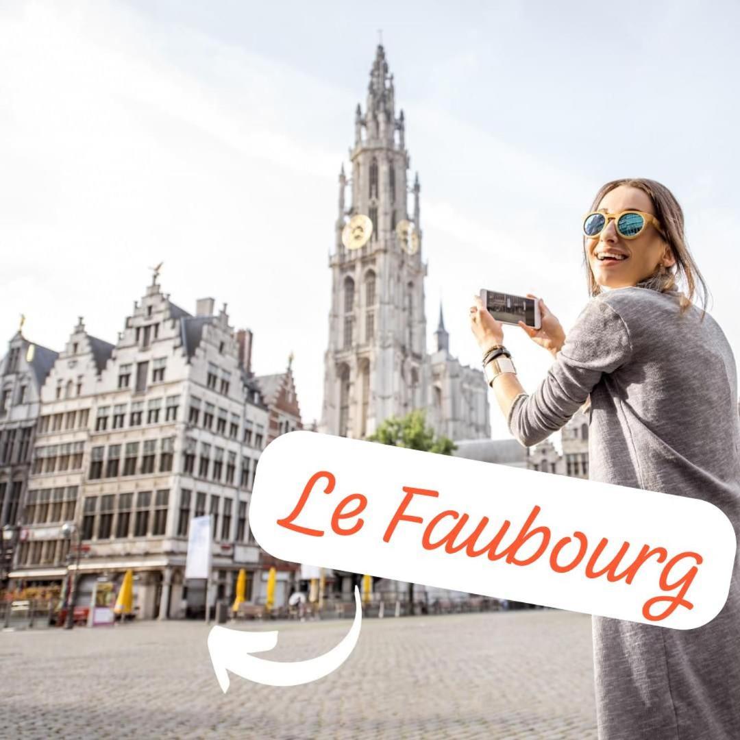 Le Faubourg Suites Anversa Esterno foto