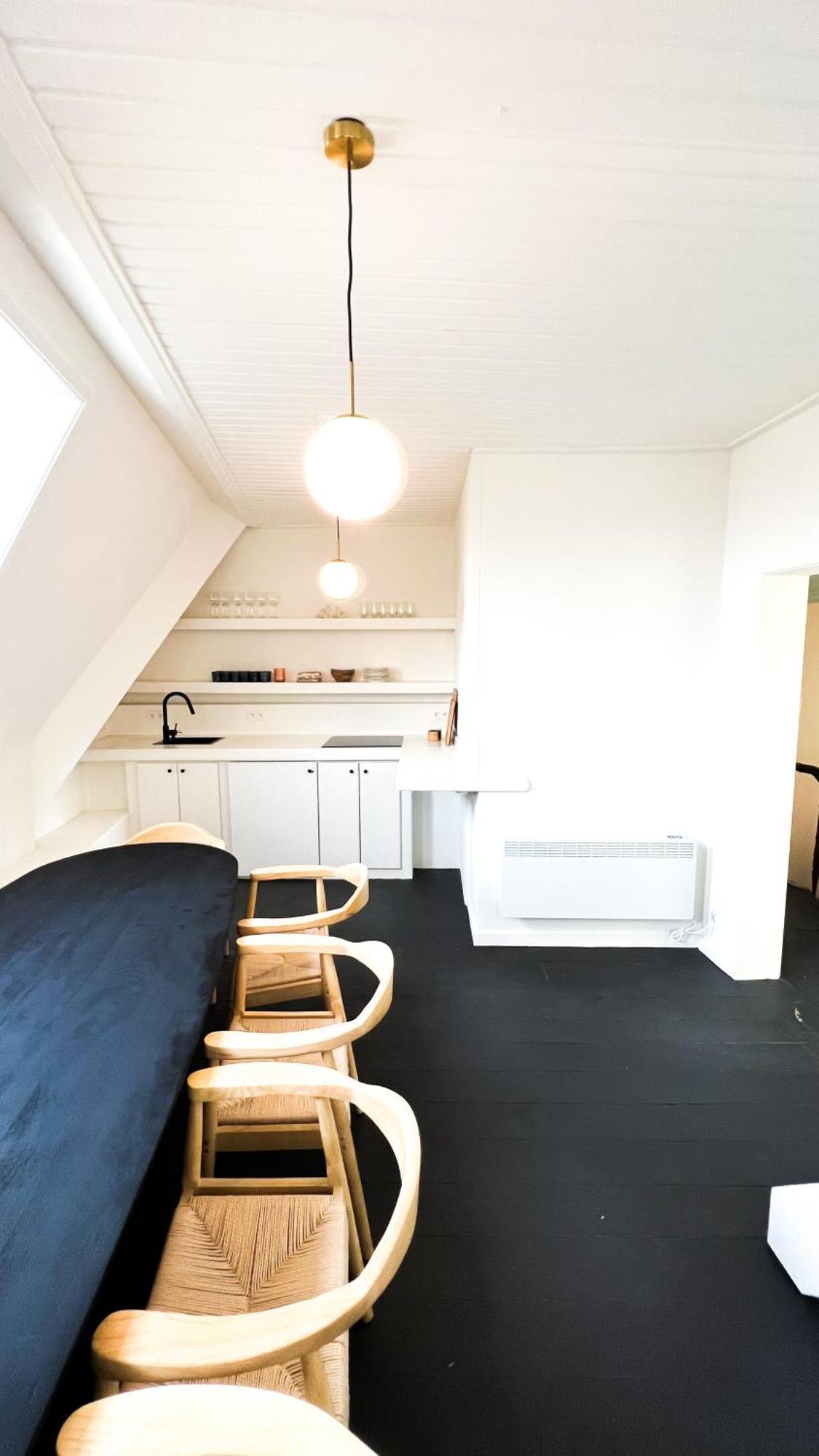 Le Faubourg Suites Anversa Esterno foto